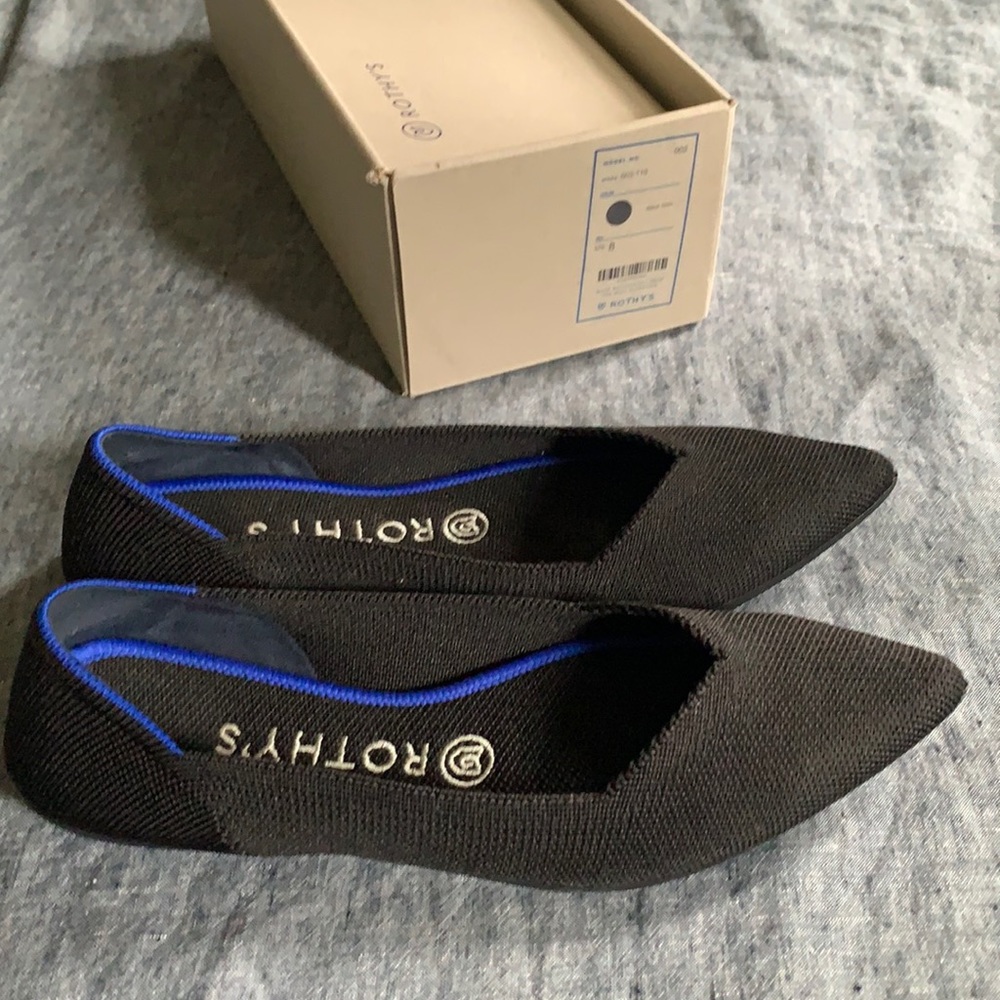 Rothy’s points size 8 Black